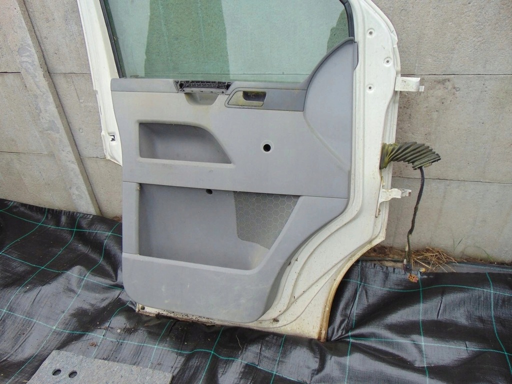 фото №12, Дверь левый перед vw transporter t5 белый полный