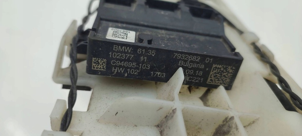 фото №7, Bmw 2 f45 2018 датчик открывания крышки багажника