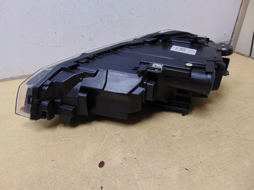 фото №8, Лампа права vw polo gti 2g 2g1941774a led europa