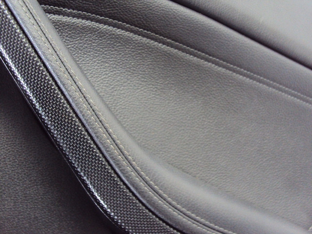 Обивка дверь правый задний  mercedes a-klasa w176 Оригинал