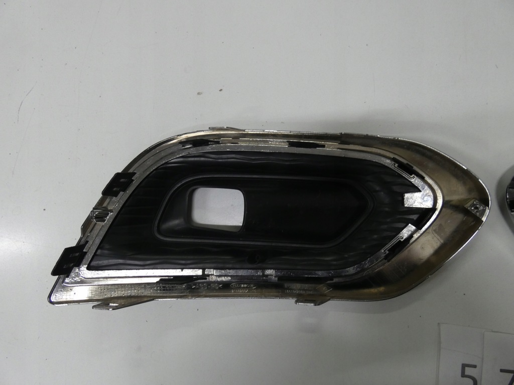 фото №10, Решётка бампера правая renault kadjar lift 571