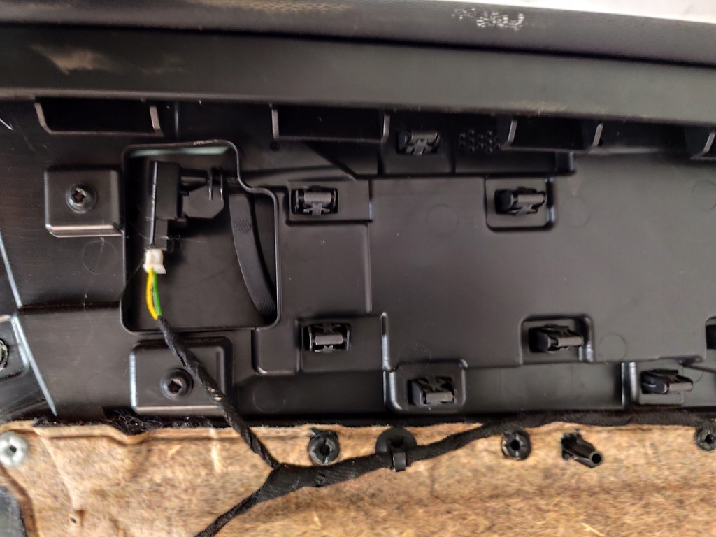 фото №4, Volvo xc40 2018 r-design обшивка двері правий перед led harman kardon