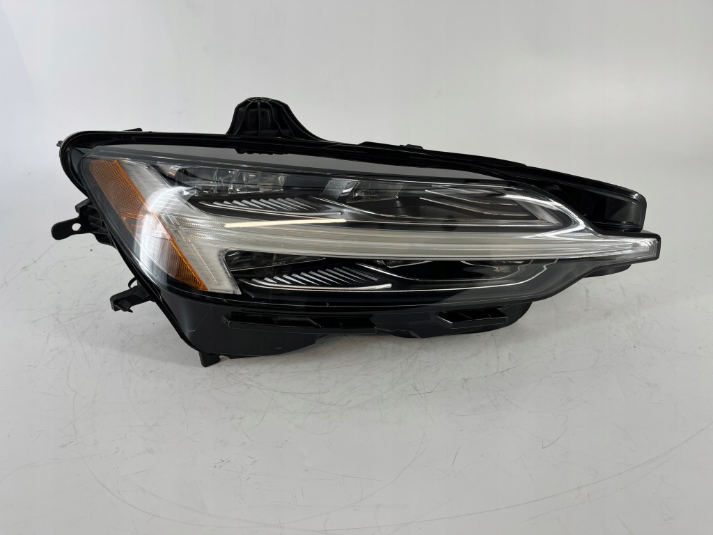 Купити Volvo s60 v60 2018- фара фара mid led r 32228877 америка
