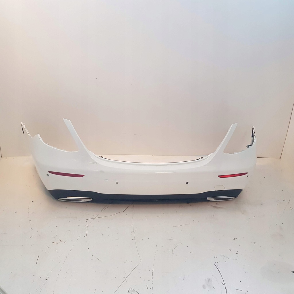 фото №1, Mercedes e klasa 213 w213 бампер задняя amg новый