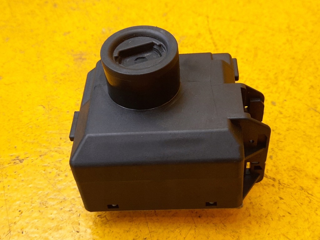 фото №1, Mercedes w447 v замок зажигания a4479007213