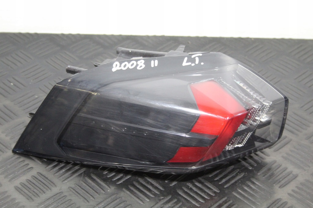 фото №1, Лампа левый задняя задняя peugeot 2008 ii 2