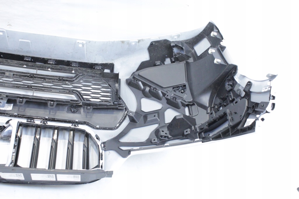 Бампер перед mpakiet bmw u11 x1 a300 alpinweiss Недорого