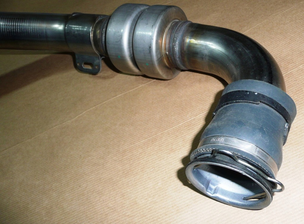 фото №3, Шланг повітря renault laguna iii 2.0 dci 8201043883 оригінал