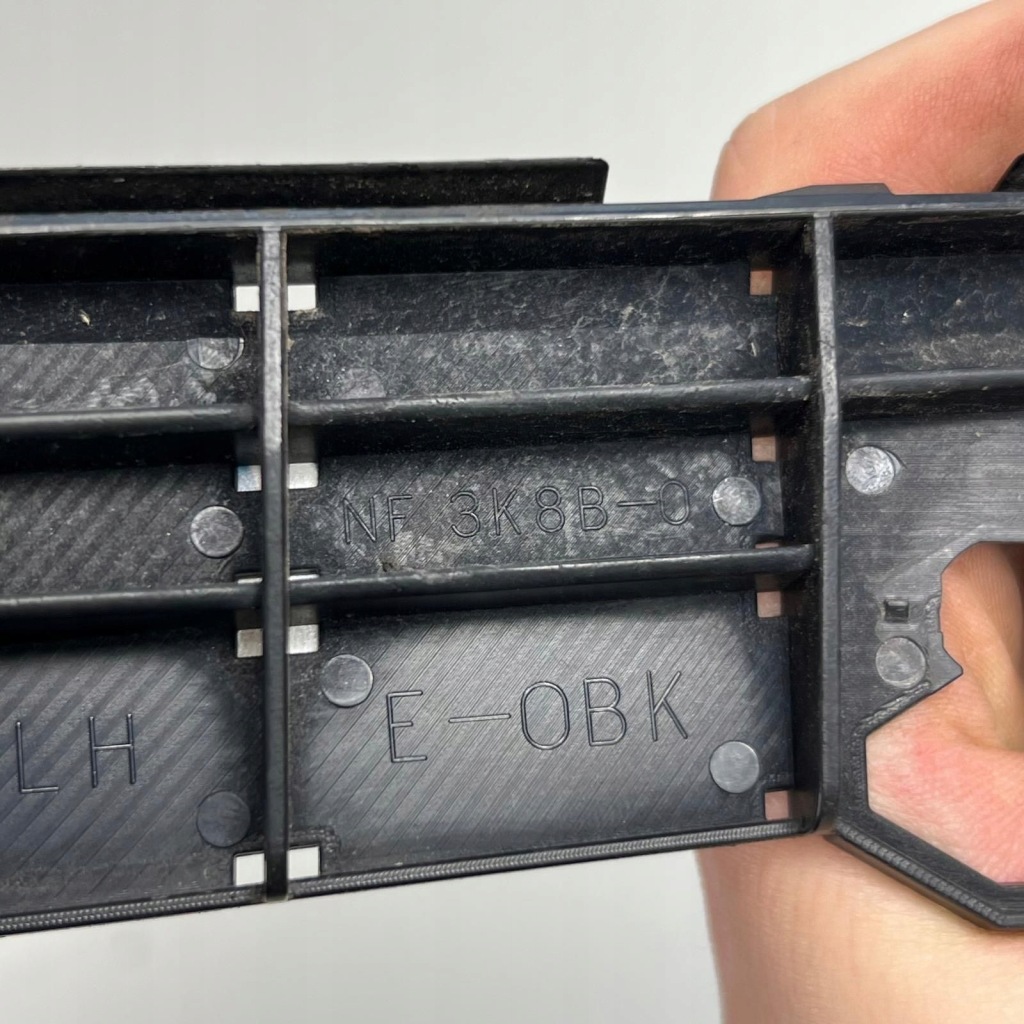 фото №8, Напрямна кронштейн кронштейн ліва бампера задня subaru outback nf3k8b-0