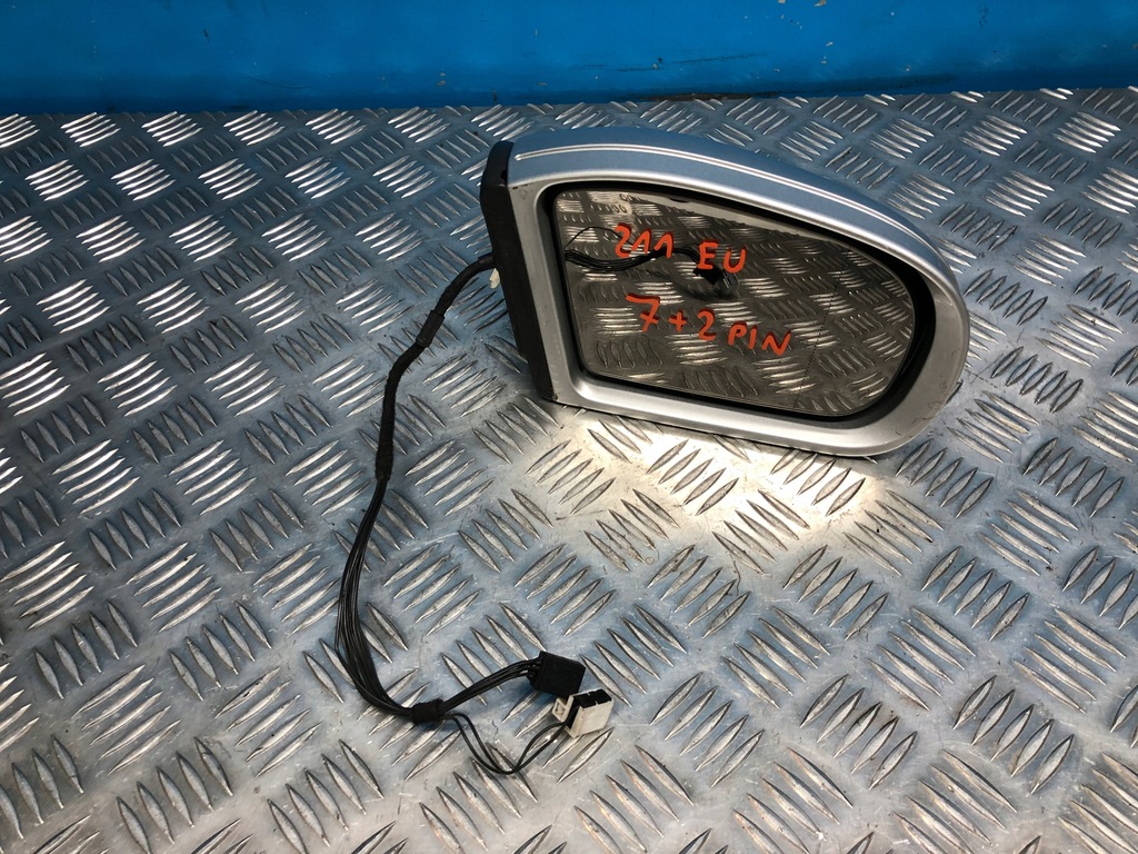 фото №1, Mercedes w211 02- правое зеркало 9 pin 744