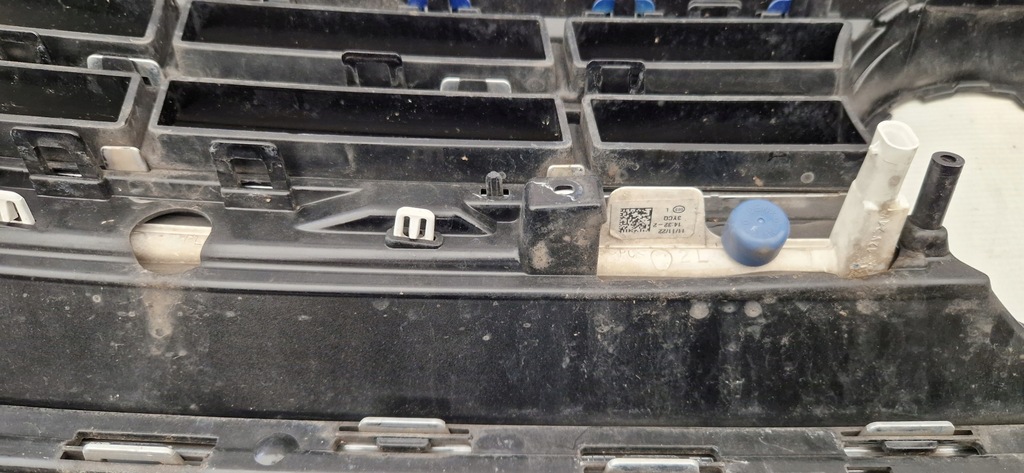 фото №12, Vw arteon 3g8 r-line lift 20- решётка радиатора решётка радиатора светодиоды