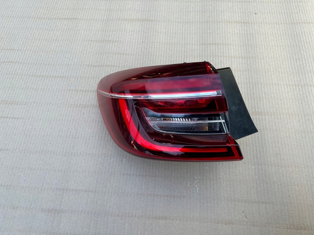 фото №1, Renault clio v 19- лампа led левая задняя задняя 265551550r