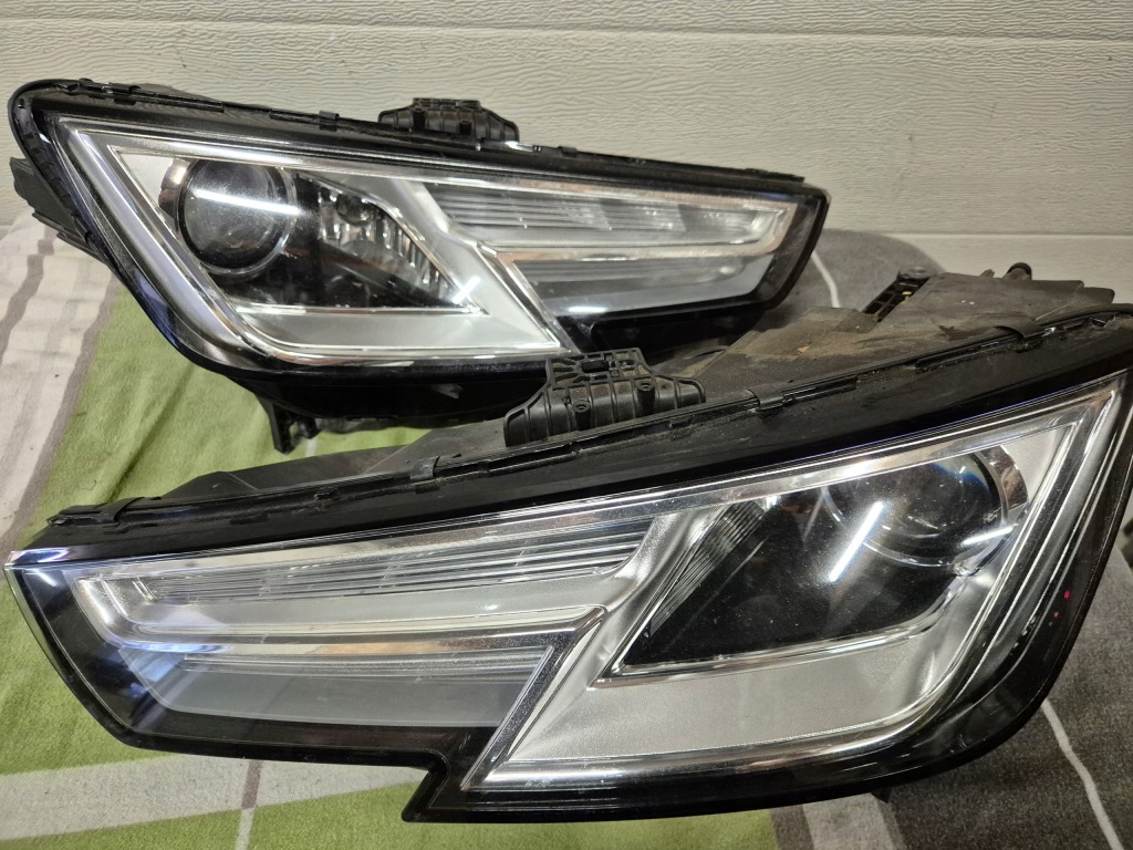 фото №1, Лампи передні audi a4 b9 l+pr 8w0941005 8w09410006
