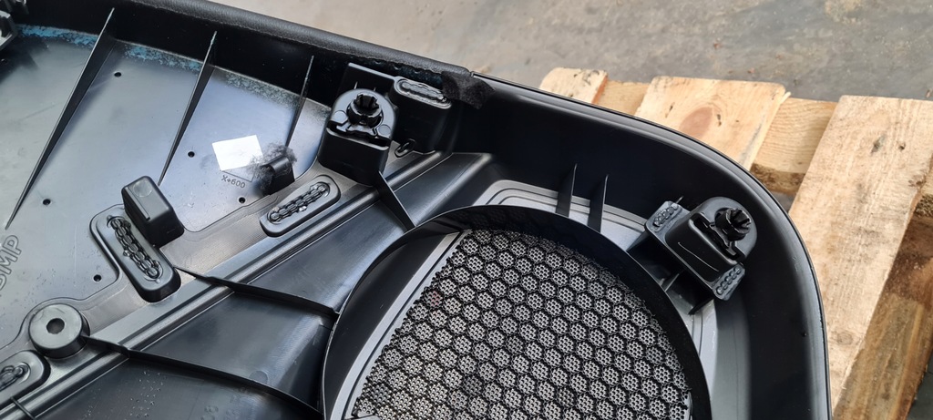 фото №15, S3 8v sedan a3 обшивка двері правий перед шкіра 8v5867106