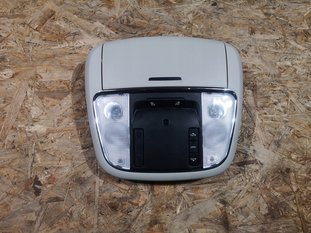 фото №1, Лампа освітлення салону dodge durango 2014-