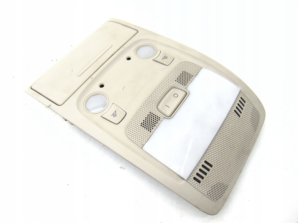 фото №1, Лампа освещение кабины 8t0947135a audi a4 b8