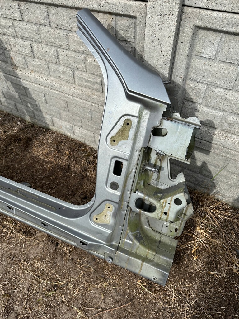 фото №9, Чверть права перед, блок двигуна правий, поріг правий mercedes e klasa w212