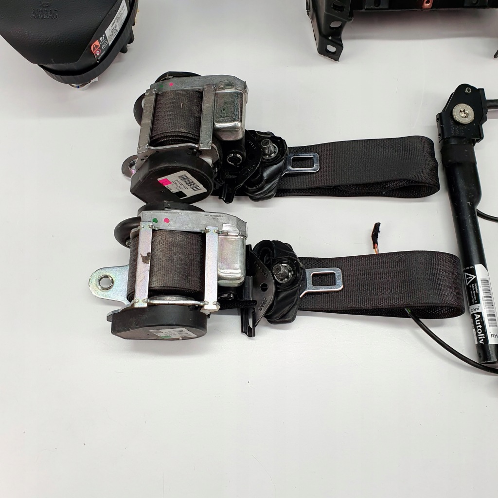 фото №6, Zafira c панель приладів консоль подушки безпеки ремені подушка безпеки