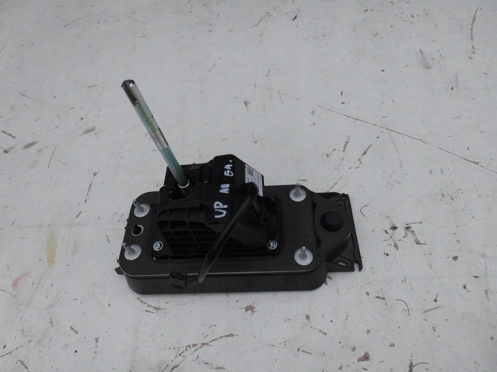 фото №1, Вибірник домкрат автоматична коробка передач vw up mii citigo 1.0mpi