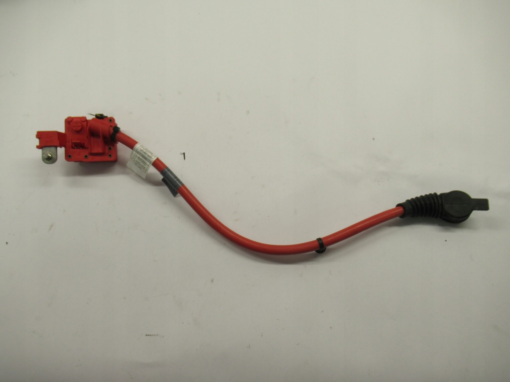 фото №1, Bmw f11 клема плюсова 9217036