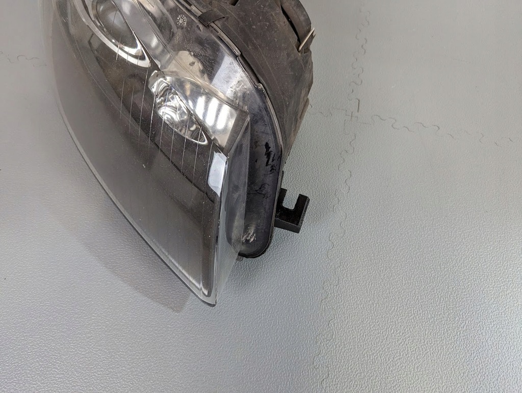 фото №10, Audi a3 8p набір ремонтний лампи фара 03-08