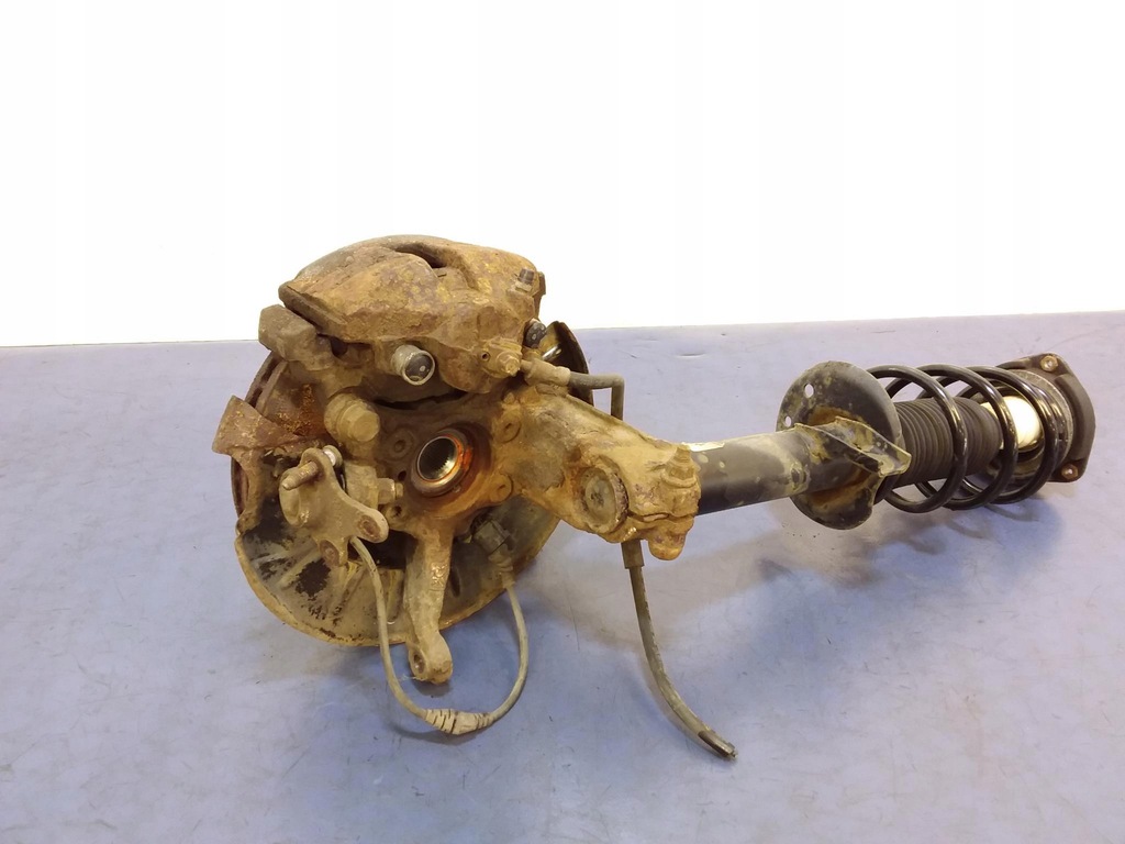 фото №5, Vw eos 1.6 fsi поворотный кулак mcperson правый перед