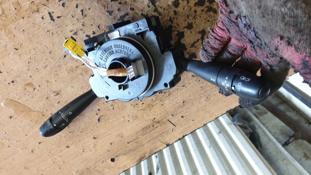 фото №1, Peugeot 206+ plus перемикач комбінований 96663036xt