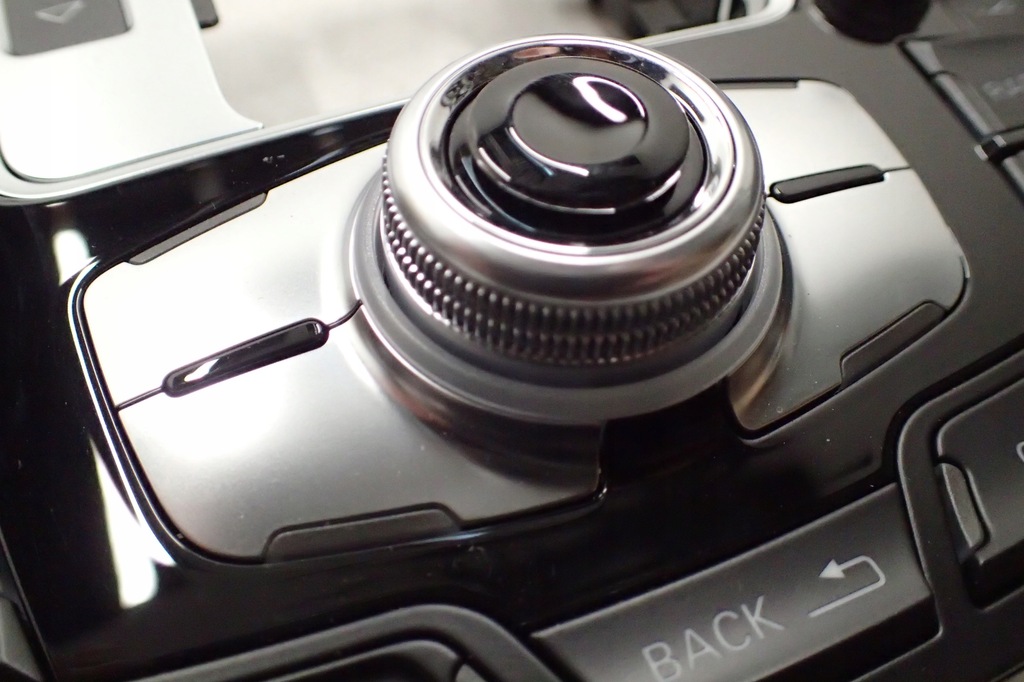 фото №6, ^^ audi a5 8t панель mmi 8t0919611l