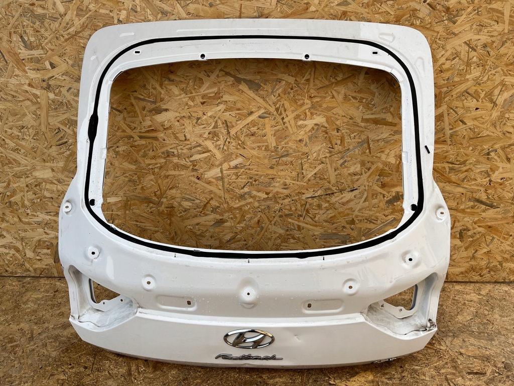 фото №1, Hyundai i30 i-30 iii 3 bastback крышка багажника задняя задняя