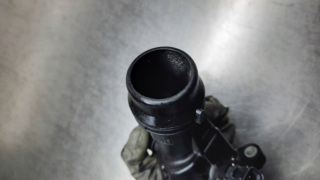 фото №6, Корпус tyermostatu volvo 31293556 volvo xc60 v60 d3 d4 31293556