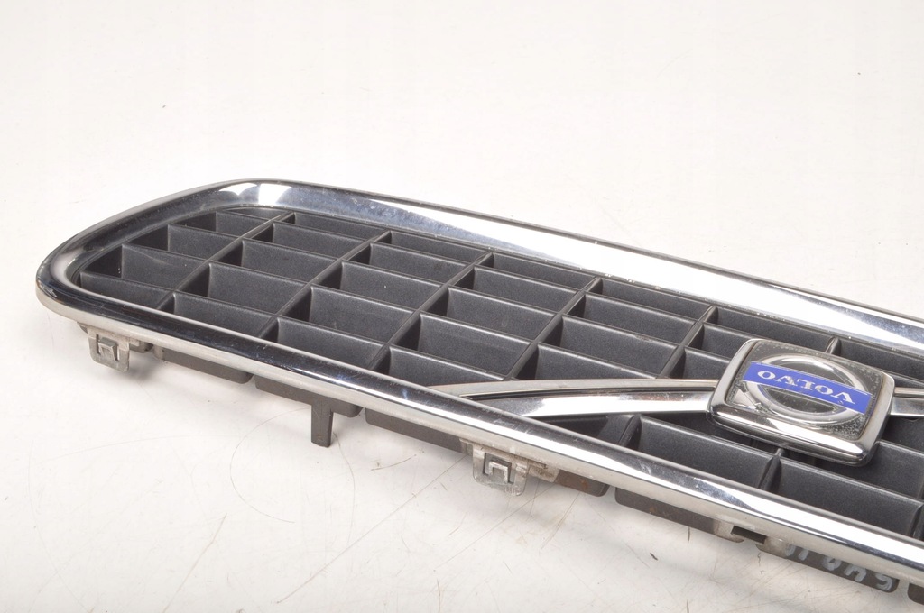 фото №7, Volvo s40 ii v50 решітка радіатора решітка радіатора решітка радіатора 08620116