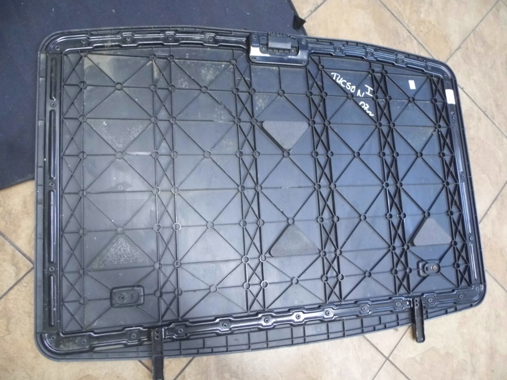 Купить Tucson i 07' пол обшивка багажника 85721-2e510