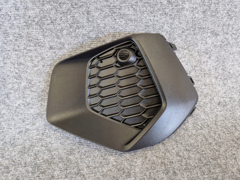 фото №1, Audi a3 8y 8y0 8y0807681a решітка ліва перед оригінальний номер