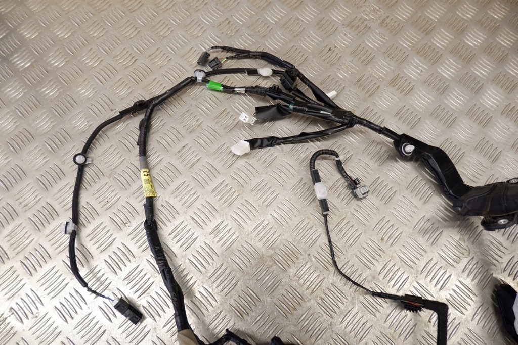 фото №13, Джгут передніх лівих двері lexus es _z10_, _a10_, _h10_ 8215233m50