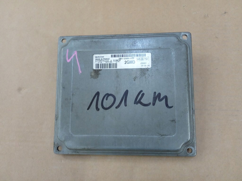 фото №1, Ford focus mk2 1.6 16v - бортовой компьютер блок управления