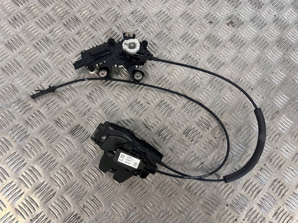 Купить Замок дверь задних правая сторона tesla model x 103448100j