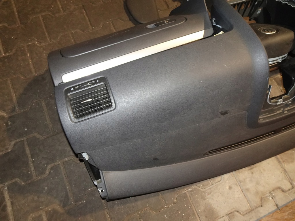 фото №7, Vw golf v kombi приборная панель приборная, ремни, подушки безопасности