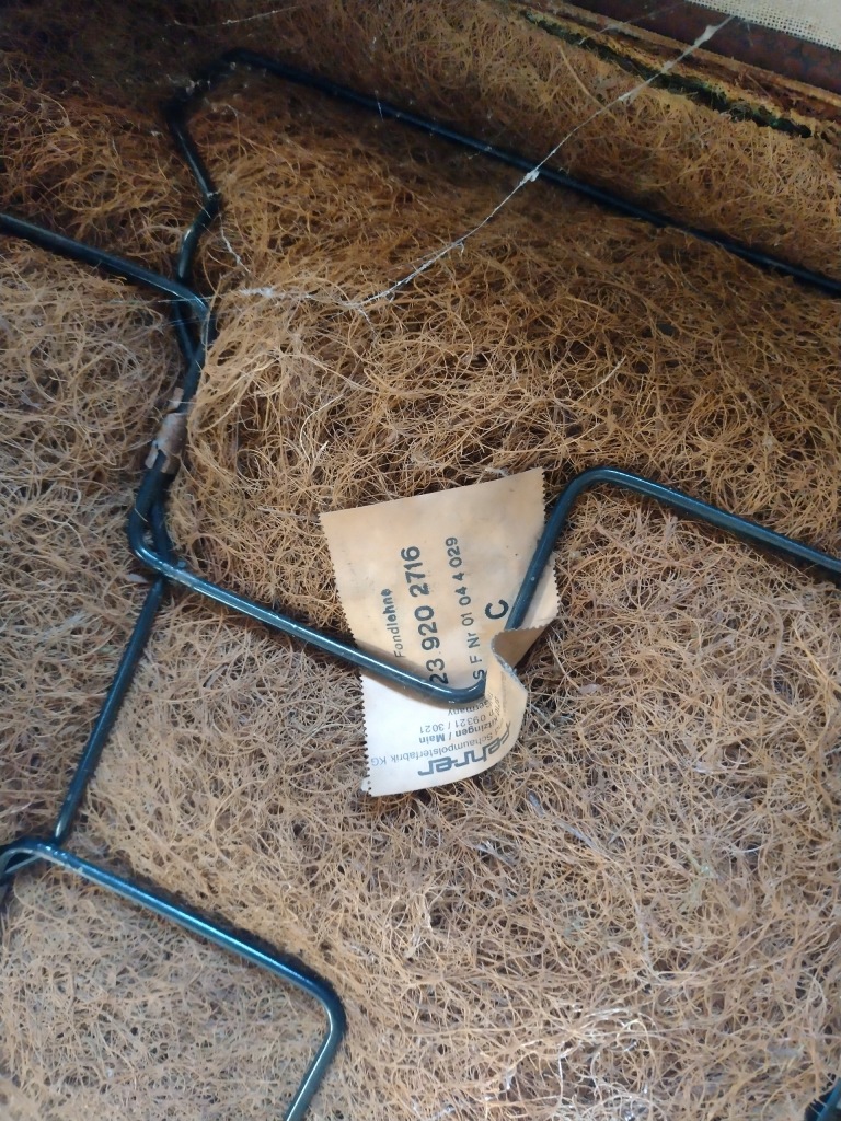 фото №8, Mercedes w123 заднее сиденье задняя czarna 3-seria