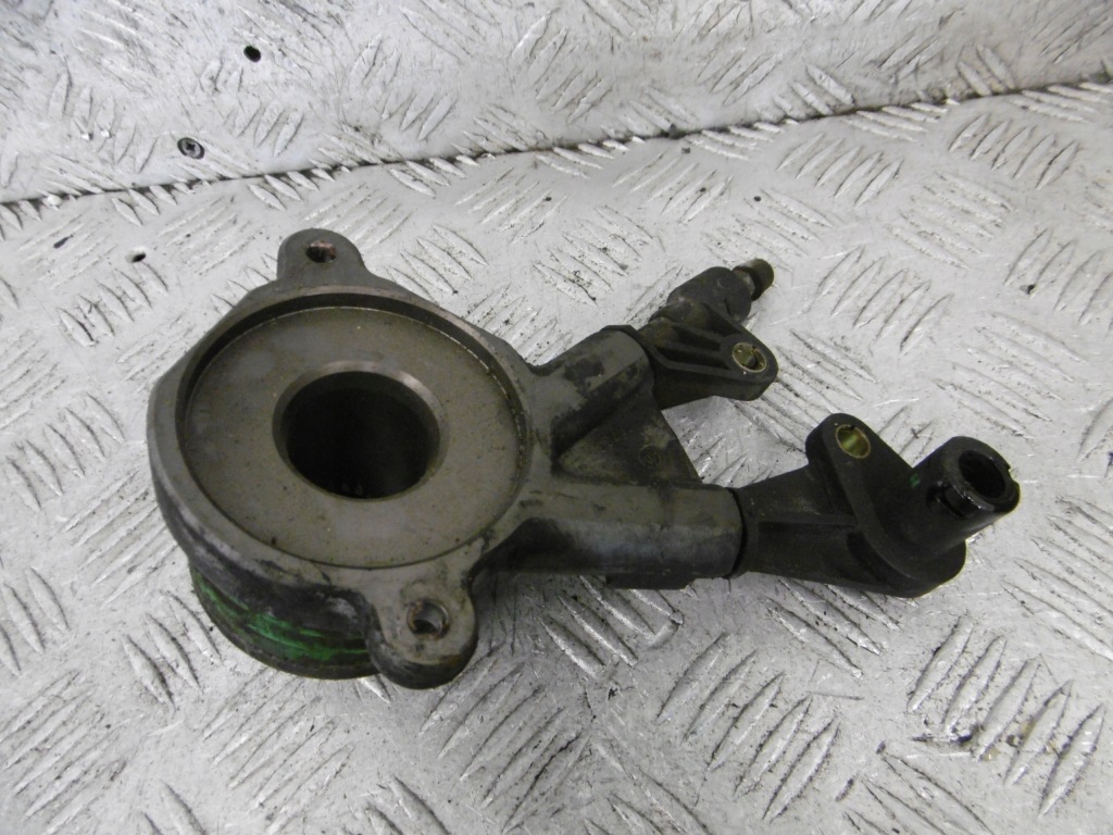Купити Підшипник опорний  mercedes w638 a0002541808