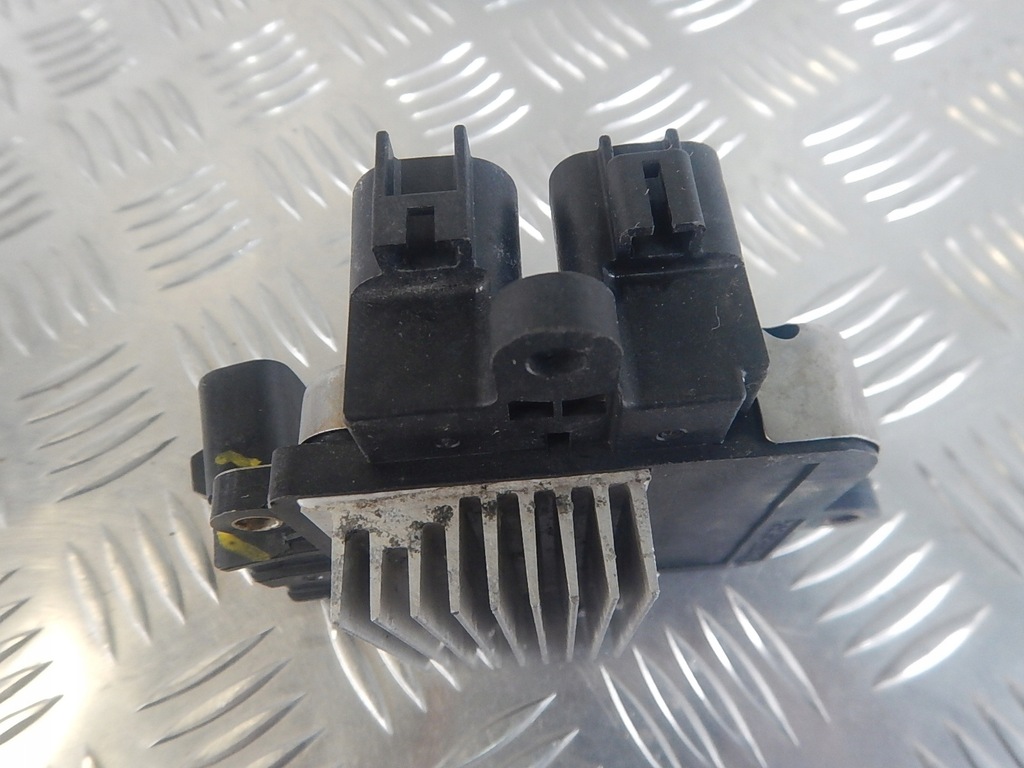 фото №4, Lexus rx iii toyota auris ii модуль вентиляторов