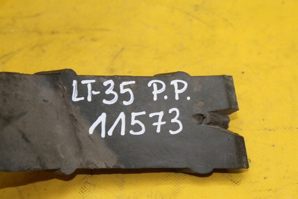 фото №9, Напрямна бампера правий перед lt 35 2.5tdi 2d0807136a