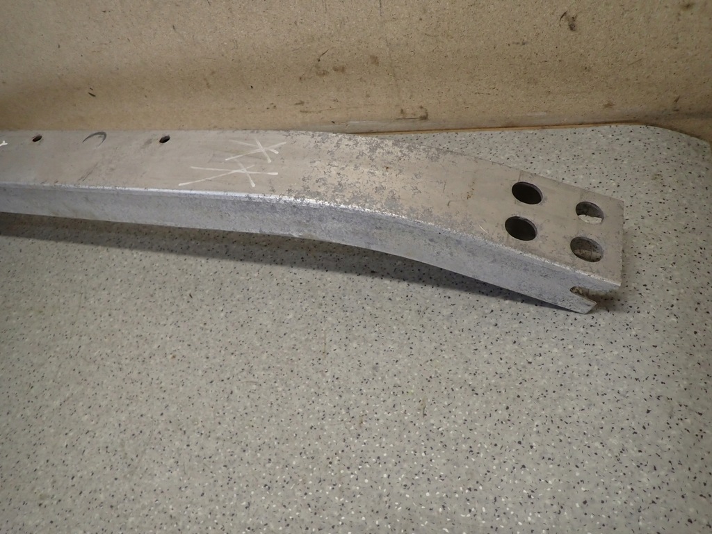 фото №5, Toyota corolla verso 04-08 балка бампера перед