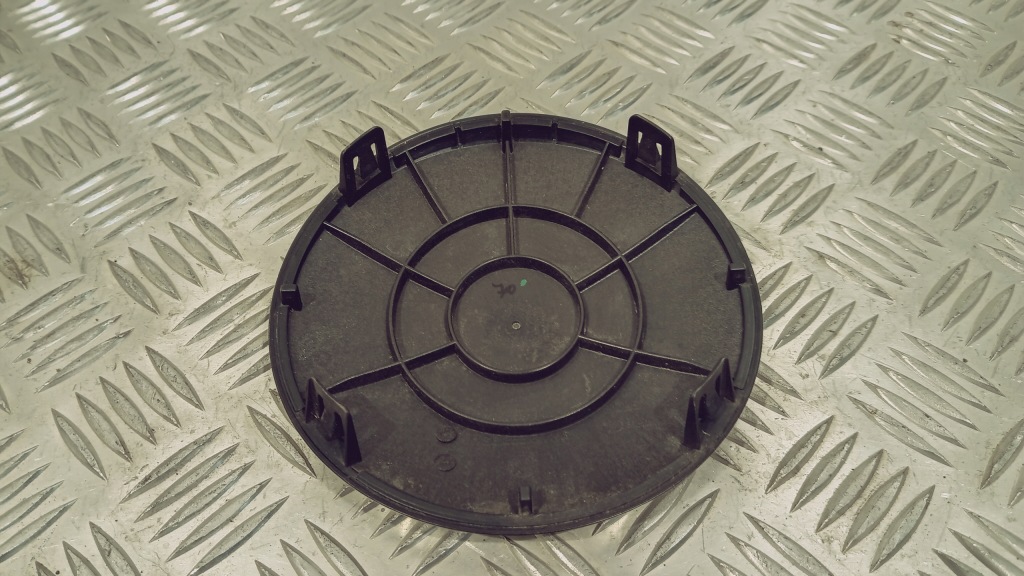 фото №8, Эмблема значок w бампер перед vw up 1s0 11-16 1s6853601e оригинал