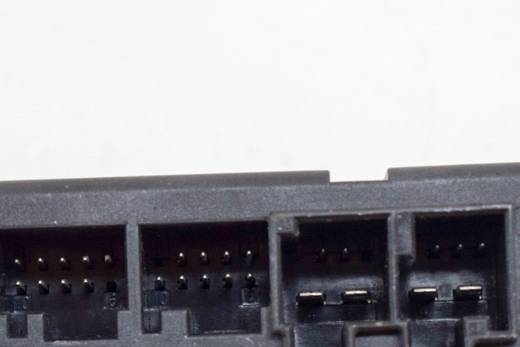 фото №5, Maserati levante suv m161 передні праве двері ecu керування unit 68376192ab