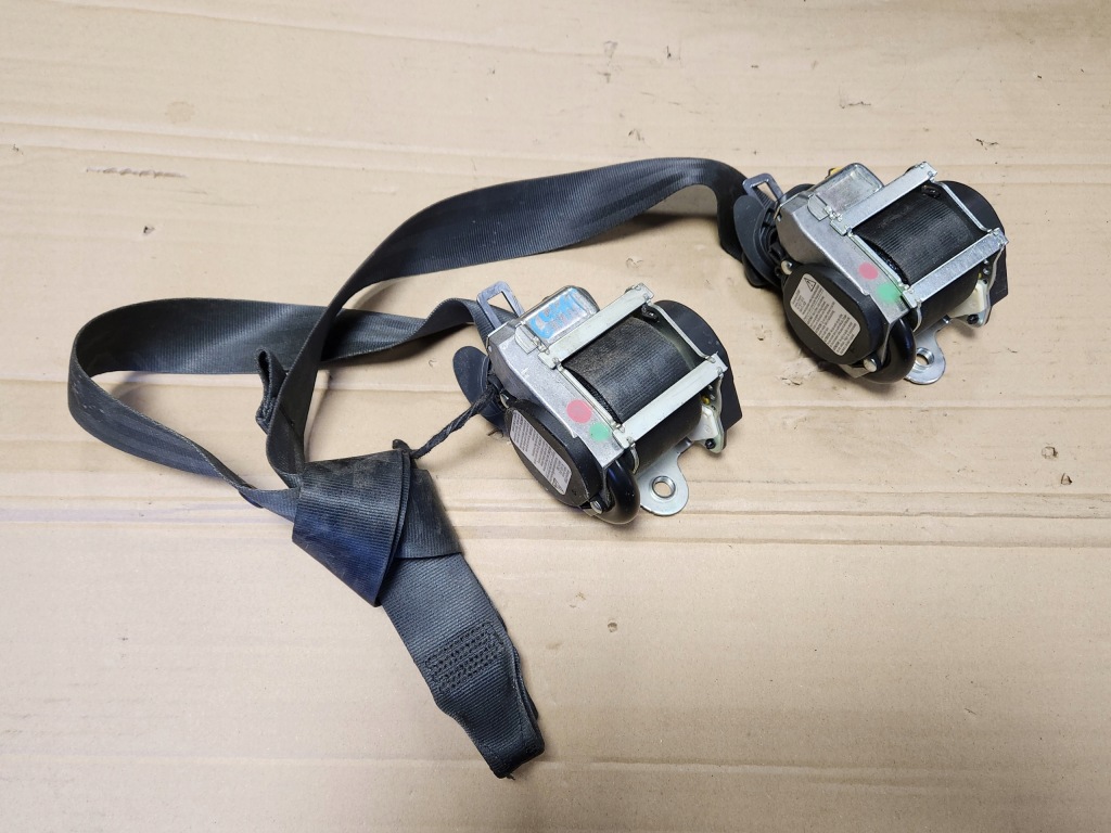 фото №1, Натяжитель поперечина pas vw golf v 3d перед левый+ правый oryg