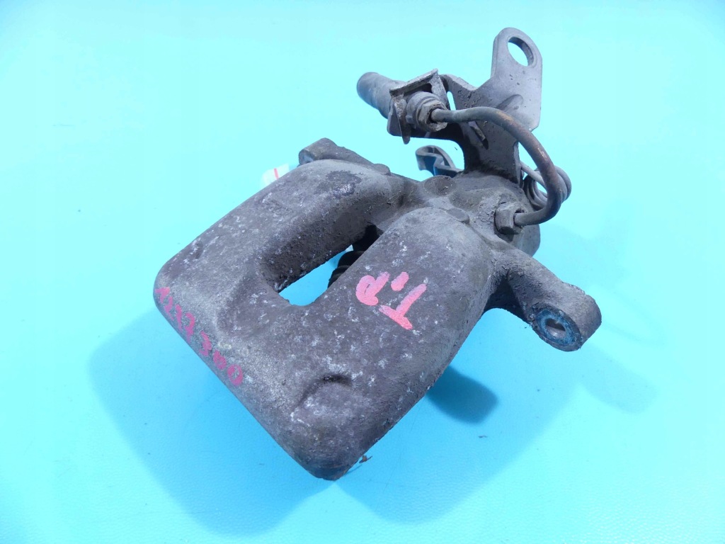 фото №1, Супорт задня правий skoda superb ii 2.0 tdi