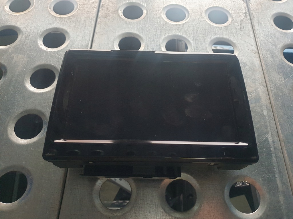 фото №1, Дисплей lcd mmi audi a8 d3 lift s8
