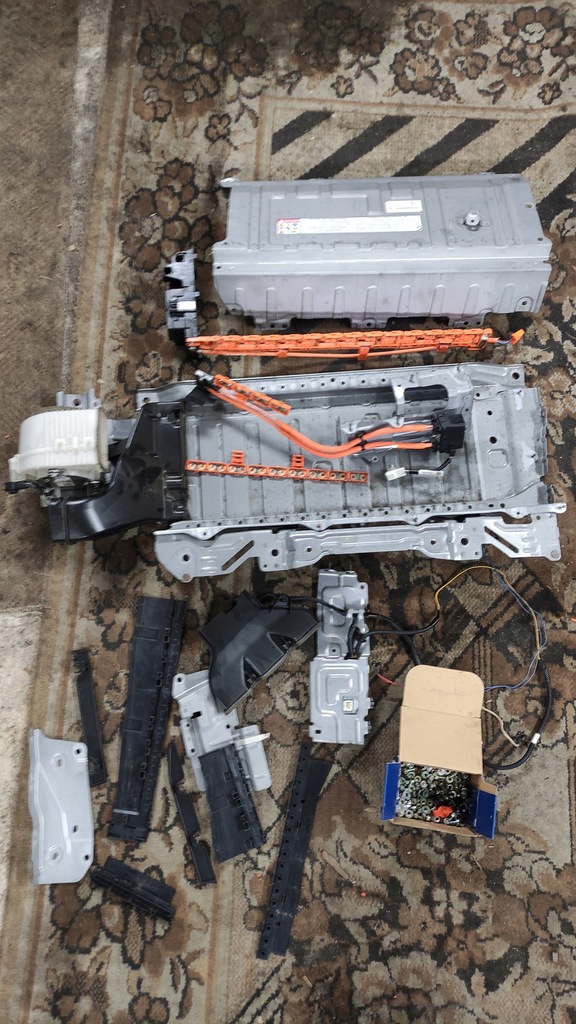 фото №4, Toyota корпус аккумулятора auris prius модуль