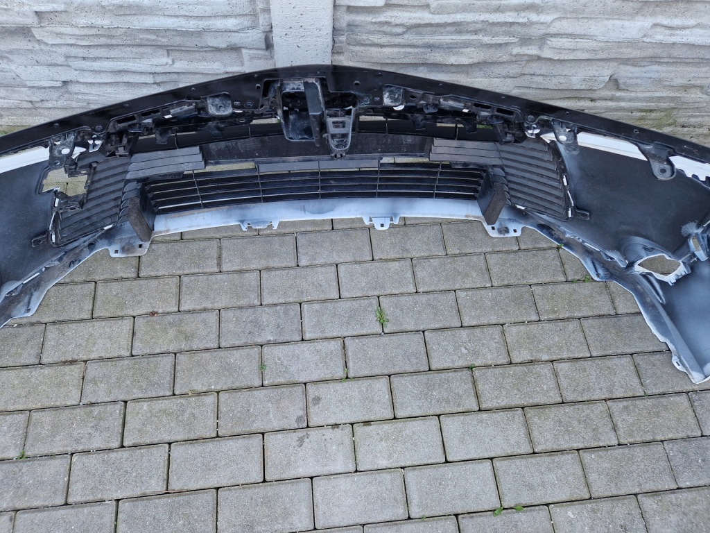 фото №12, Бампер toyota corolla 2023 - e21 e210 sedan bez отверстий tcs-070