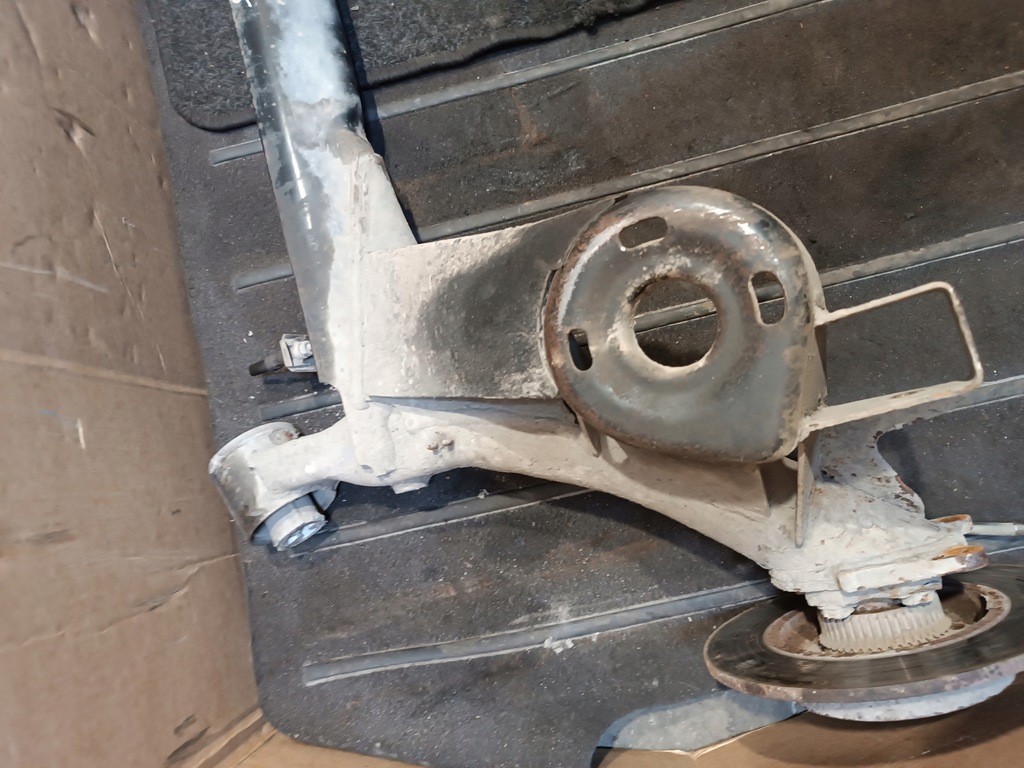 фото №4, Задняя балка oś задняя skoda octavia ii